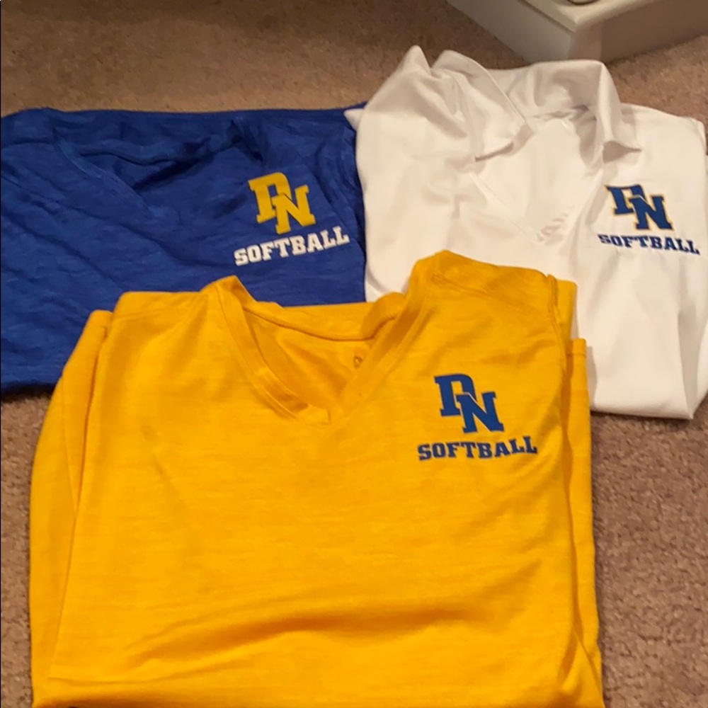 Shirts, sweatshirt and rain jacket